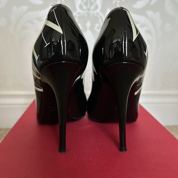Valentino VLTN Black Pumps size 37 - Picture 2 of 7